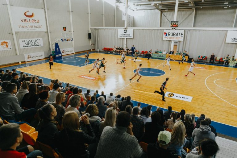 Gribam lidot kosmosā, bet nokārtojamies sausajā tualetē. Latvijas basketbola apburtais loks
